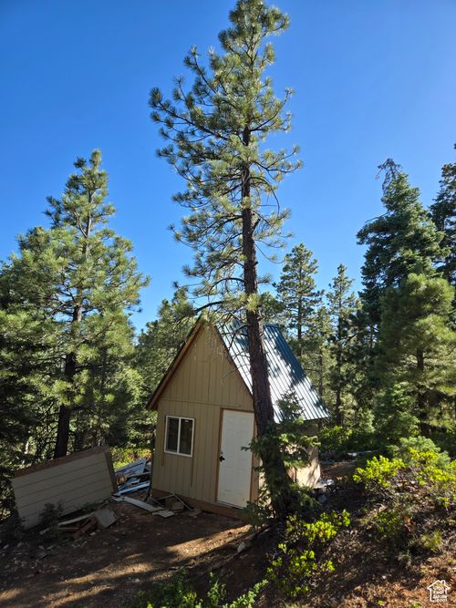 44-46-4950 W Brown Bear Rd, Kanab, UT, 84741 | Card Image