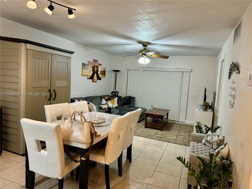 109-2491 Sw 82nd Ave, Davie, FL, 33324-5726 | Card Image