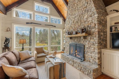 42 Hemlock Rdg, Highlands, NC, 28741 | Card Image