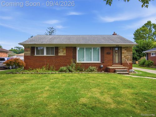 932 N Esplanade St, Mount Clemens, MI, 48043-6408 | Card Image