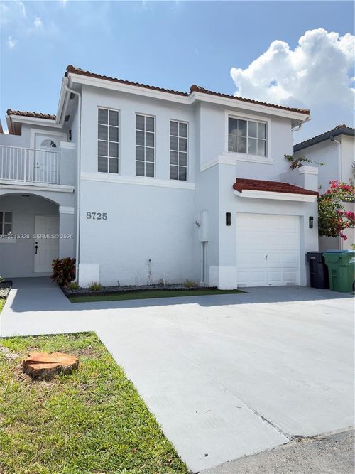 8725-8725 Sw 158th Pl, Miami, FL, 33193-5265 | Card Image
