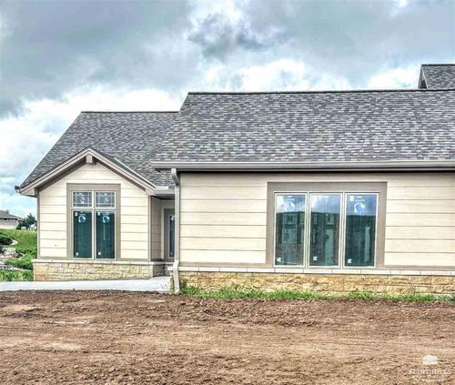 2021 Grand Ridge Ct, Manhattan, KS, 66503-8697 | Card Image