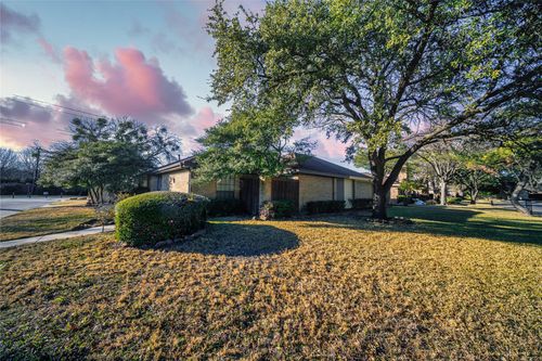 14813 Sopras Cir, Addison, TX, 75001-4412 | Card Image