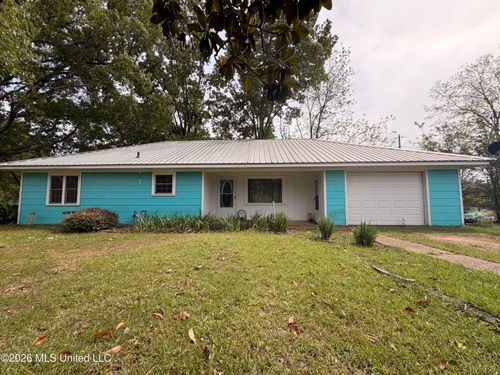 3010 Georgetown St, Hazlehurst, MS, 39083-9656 | Card Image