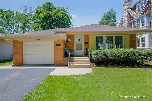 216 S Madison St, Hinsdale, IL, 60521-3964 | Card Image