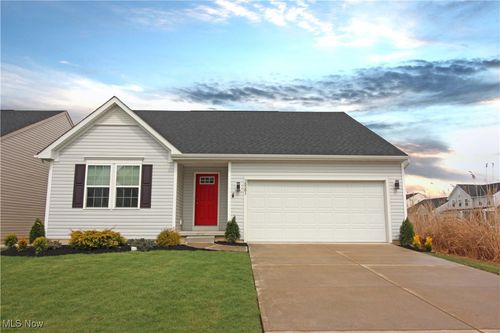 38581 Ranally Way, Willoughby, OH, 44094-7418 | Card Image