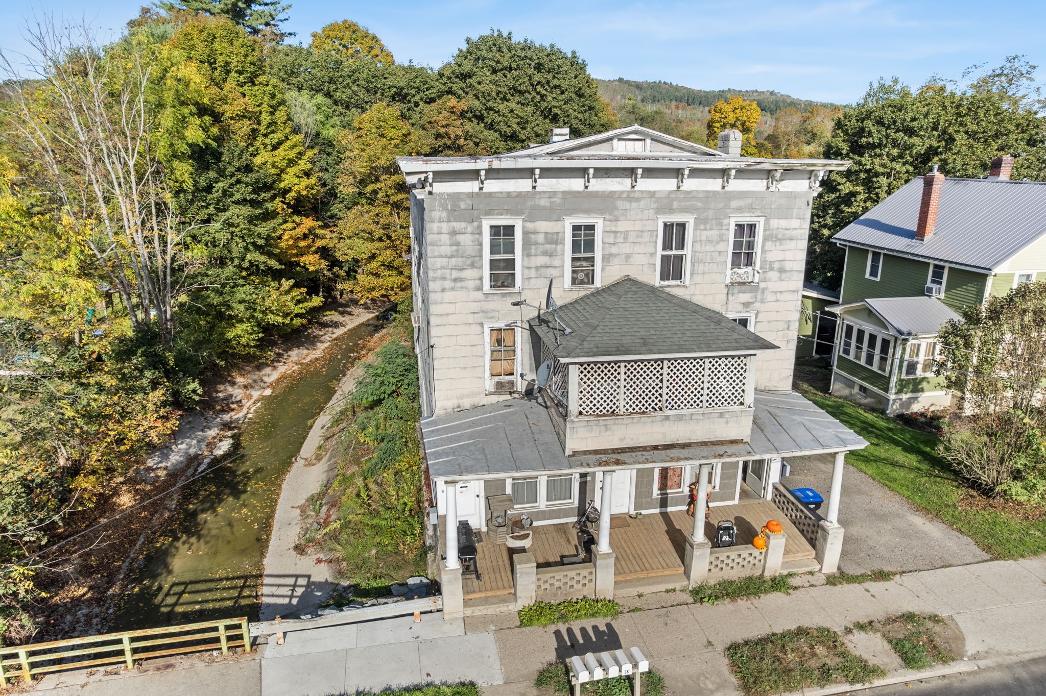 Residential Income in Newark Valley 2