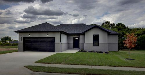 127 E Teakwood Ave, Clever, MO, 65631-4206 | Card Image