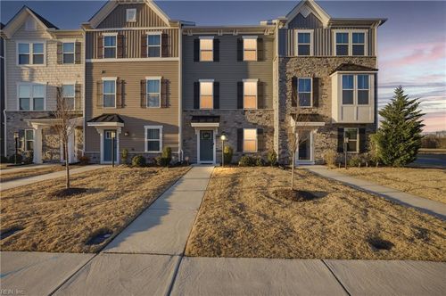 177 Spring Grove Way, Smithfield, VA, 23430-6386 | Card Image