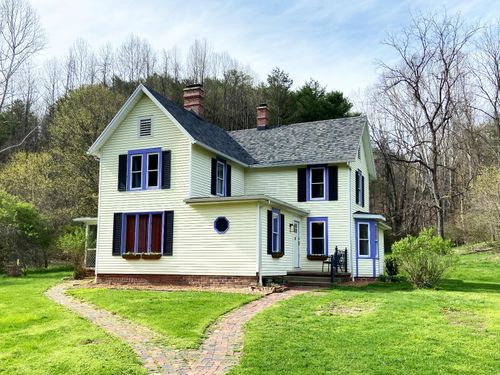 11522 Strouds Run Rd, Athens, OH, 45701-7802 | Card Image