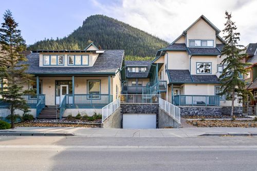 9-504 Banff Ave, Banff, AB, T1L1B4 | Card Image