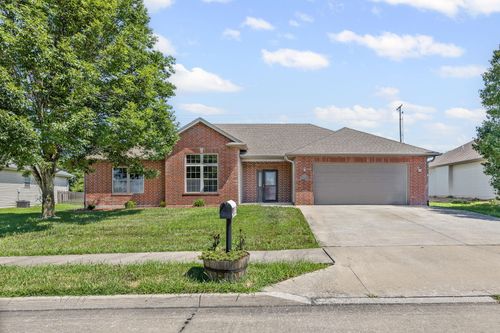 401 Golden Eagle Dr, COLUMBIA, MO, 65202-3951 | Card Image