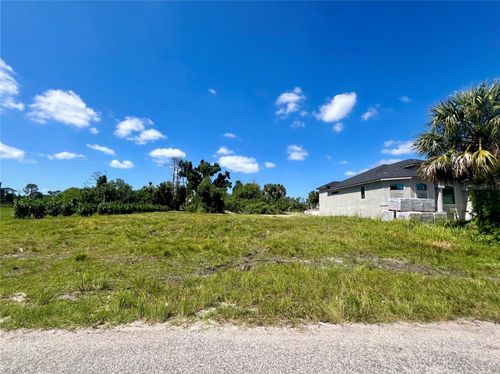 60 Pine Valley Ct, ROTONDA WEST, FL, 33947-2169 | Card Image