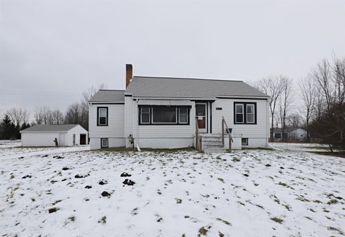 2242 W Lake Rd, Clio, MI, 48420-8838 | Card Image