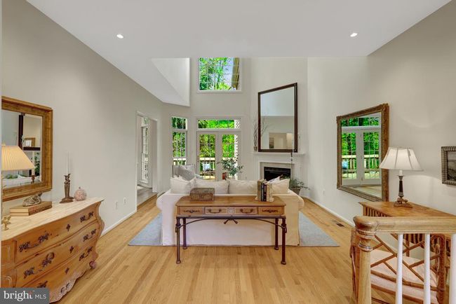 11431 Hollow Timber Way, Townhouse with 3 bedrooms, 4 bathrooms and null parking in Reston VA | Image 5