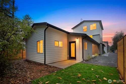 unit-a-12531 25th Ave Ne, Seattle, WA, 98125-4234 | Card Image