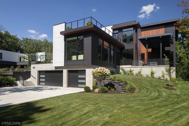 Example of home previously built by the builder | Image 12