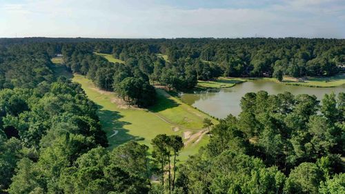 1 Whitemarsh Dr, Aiken, SC, 29803-5681 | Card Image