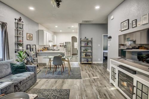 5676 Arboga Road, Olivehurst, CA, 95961 | Card Image