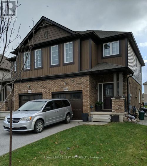 4484 Shuttleworth Dr, Niagara Falls, ON, L2G0X4 | Card Image