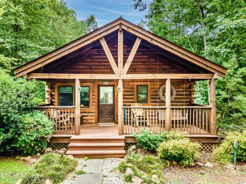722 Nighthawk Way, Pigeon Forge, TN, 37863 | Card Image
