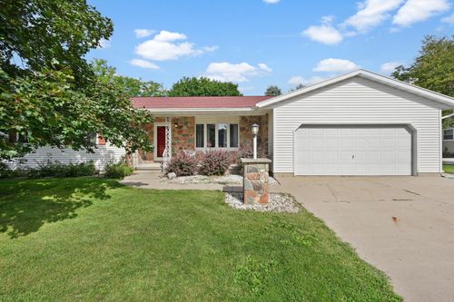 140 Vilas Hibbard Parkway, LODI, WI, 53555 | Card Image