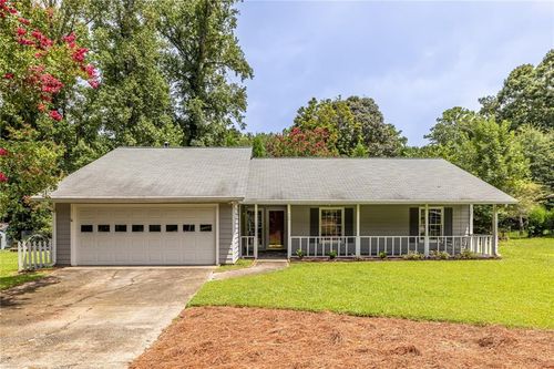 702 Cove Rd, Peachtree City, GA, 30269-2120 | Card Image