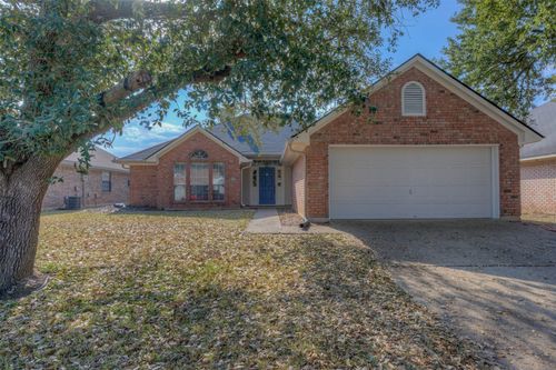 5908 Stockwood St, Bossier City, LA, 71111-5616 | Card Image
