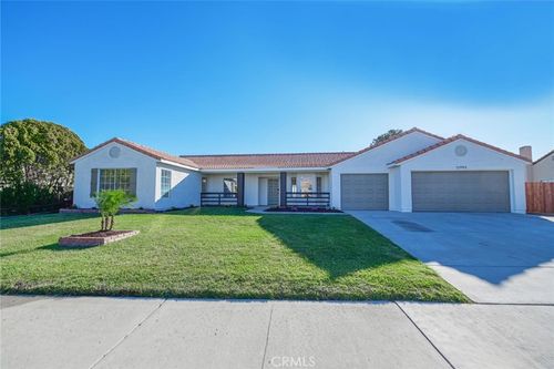 12993 Sundown Rd, Victorville, CA, 92392-8605 | Card Image