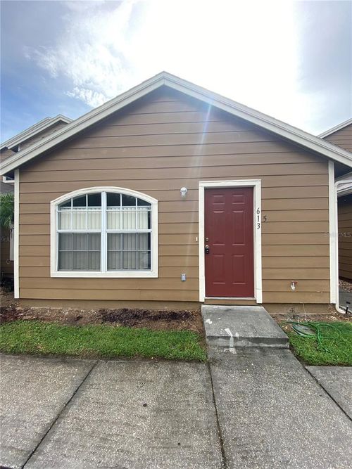 613-613 Coconut Palm Way, DAVENPORT, FL, 33897-1664 | Card Image