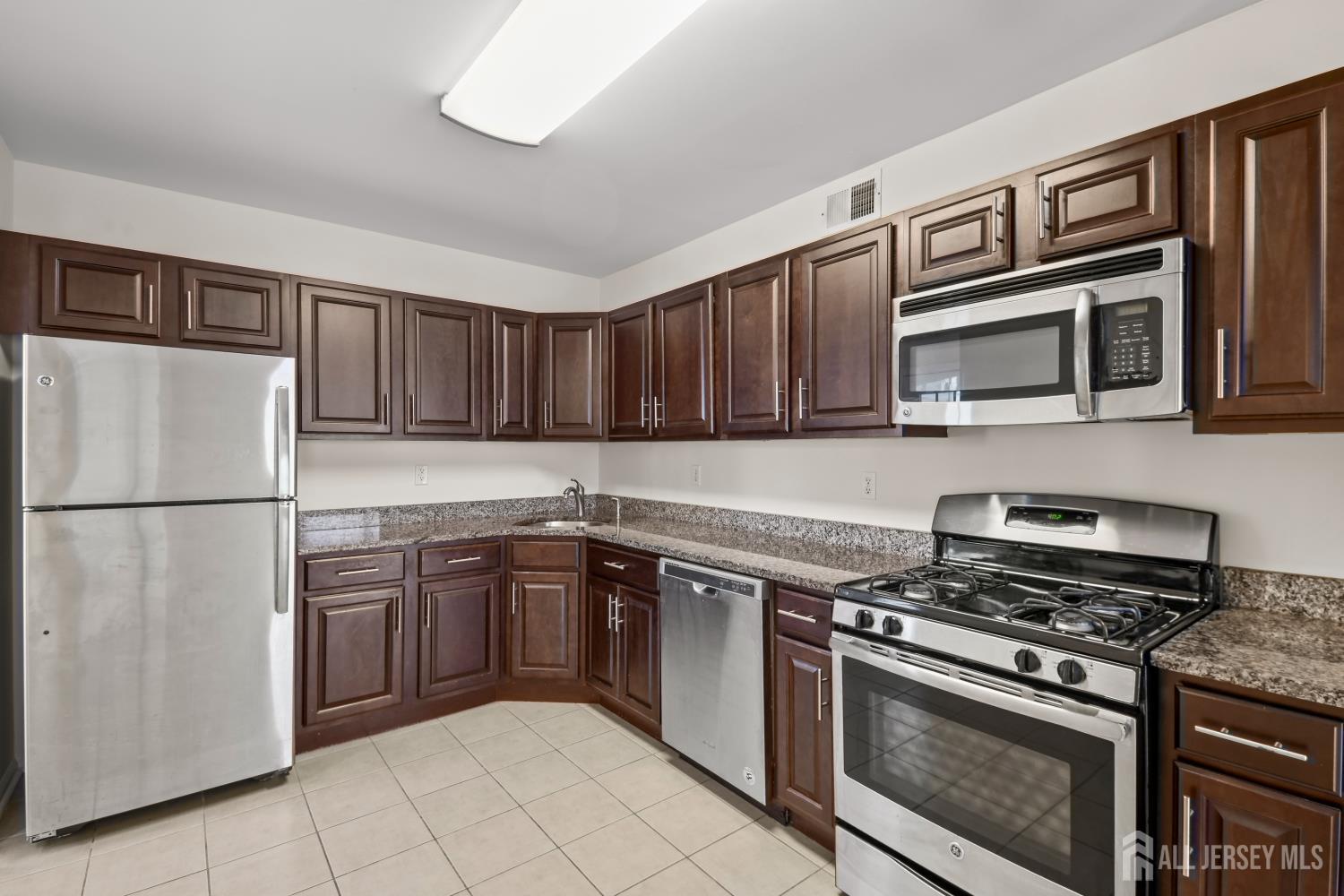 Residential in North Brunswick