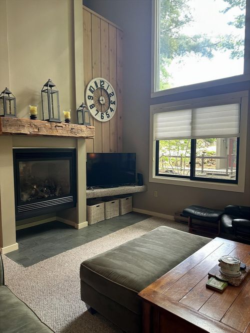 1-6 Easterly Rd, Lincoln, NH, 03251 | Card Image