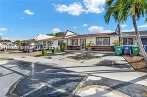 4255 Sw 69th Ave, Miami, FL, 33155-4754 | Card Image