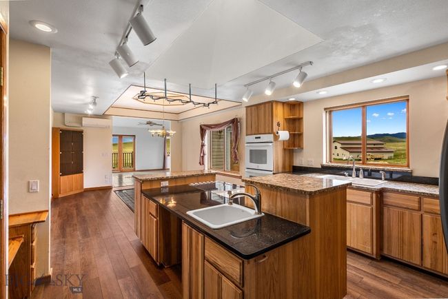 6385 Mt Highway 41, House other with 5 bedrooms, 4 bathrooms and null parking in Whitehall MT | Image 16