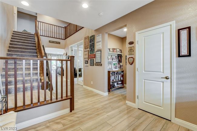 921 Jasmine Star Ct, House other with 4 bedrooms, 3 bathrooms and null parking in Henderson NV | Image 9