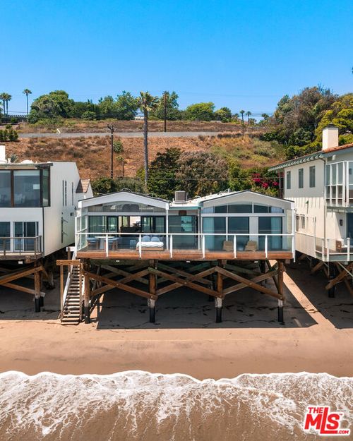 27044 Malibu Cove Colony Dr, Malibu, CA, 90265-4322 | Card Image
