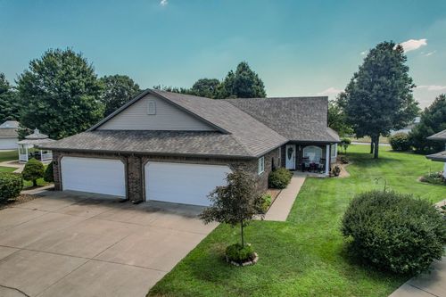 1118 Stonebriar Pl, Bolivar, MO, 65613-8600 | Card Image