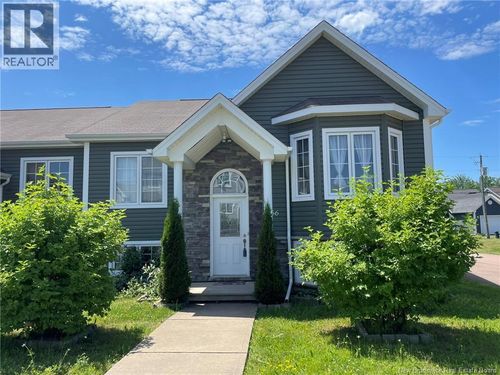 66 Croasdale St, Moncton, NB, E1E0A8 | Card Image