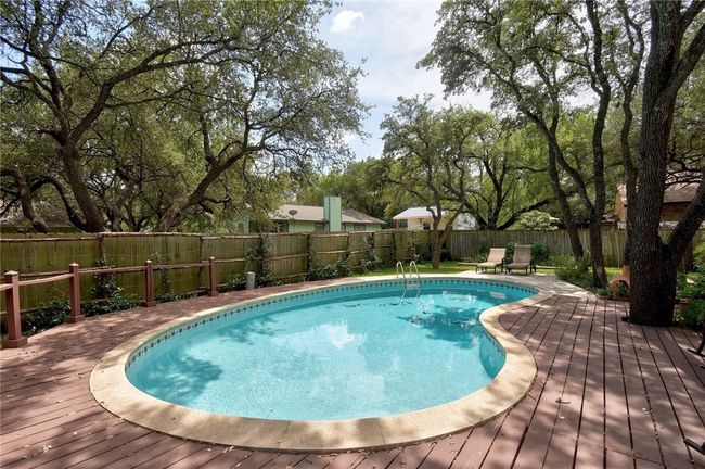 9001 Bubbling Springs Trl, House other with 4 bedrooms, 2 bathrooms and 4 parking in Austin TX | Image 21