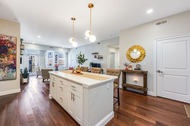 UNIT-311 - 170 W Broadway, Condo with 2 bedrooms, 2 bathrooms and null parking in Boston MA | Image 6