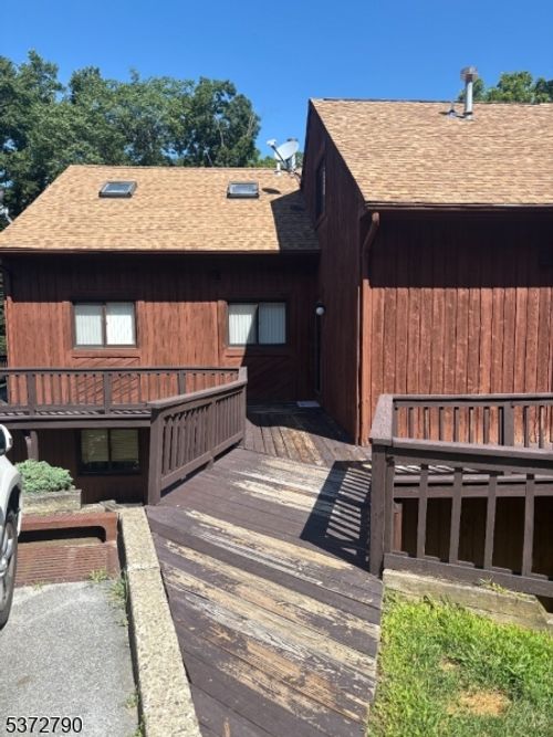 unit-8-5 Powderhorn Ct, Vernon, NJ, 07462-5591 | Card Image