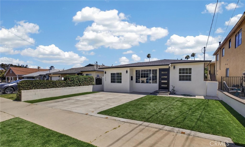 Residential Lease in San Pedro 3