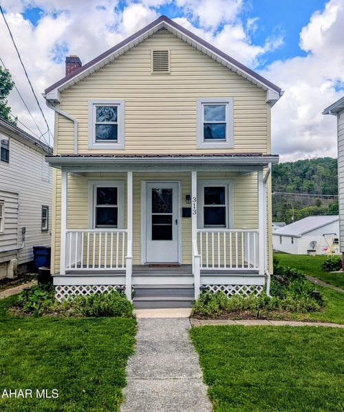 313 E Penn St, BEDFORD, PA, 15522-1434 | Card Image
