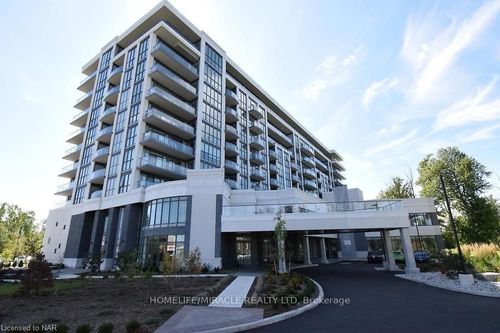 812-7711 Green Vista Gate, Niagara Falls, ON, L2G0Y9 | Card Image