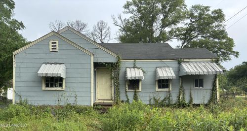 2602 Latimer Ave, Jackson, MS, 39209-5246 | Card Image