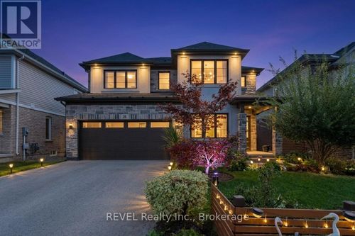 26 Crow Street, Welland (Coyle Creek), ON, L3C0E4 | Card Image