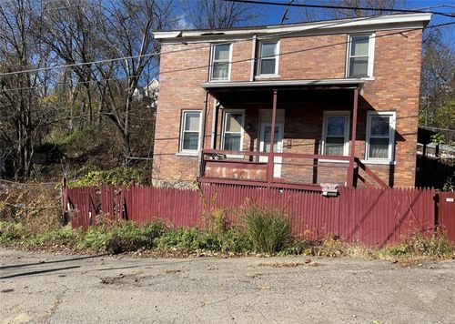 8 Marne Way, Mt Washington, PA, 15211-2231 | Card Image
