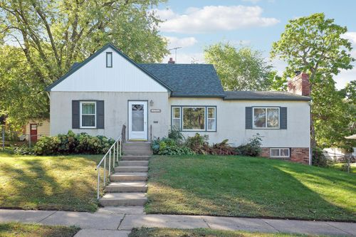 1964 Arlington Ave E, Saint Paul, MN, 55119-3036 | Card Image