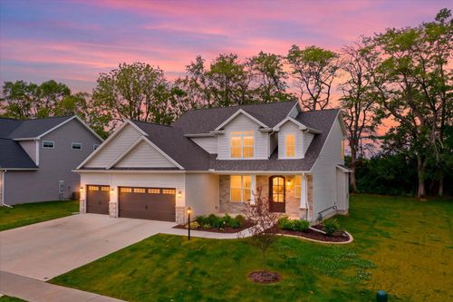 1213 Briarwood Ln, Mahomet, IL, 61853-7644 | Card Image