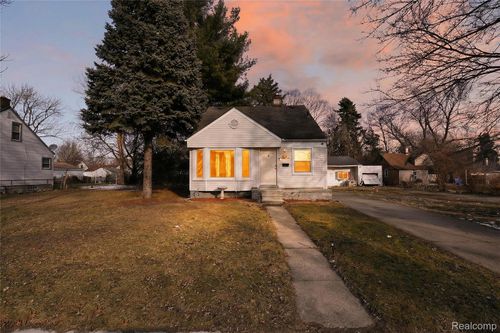 7296 Dacosta, Detroit, MI, 48239-1003 | Card Image